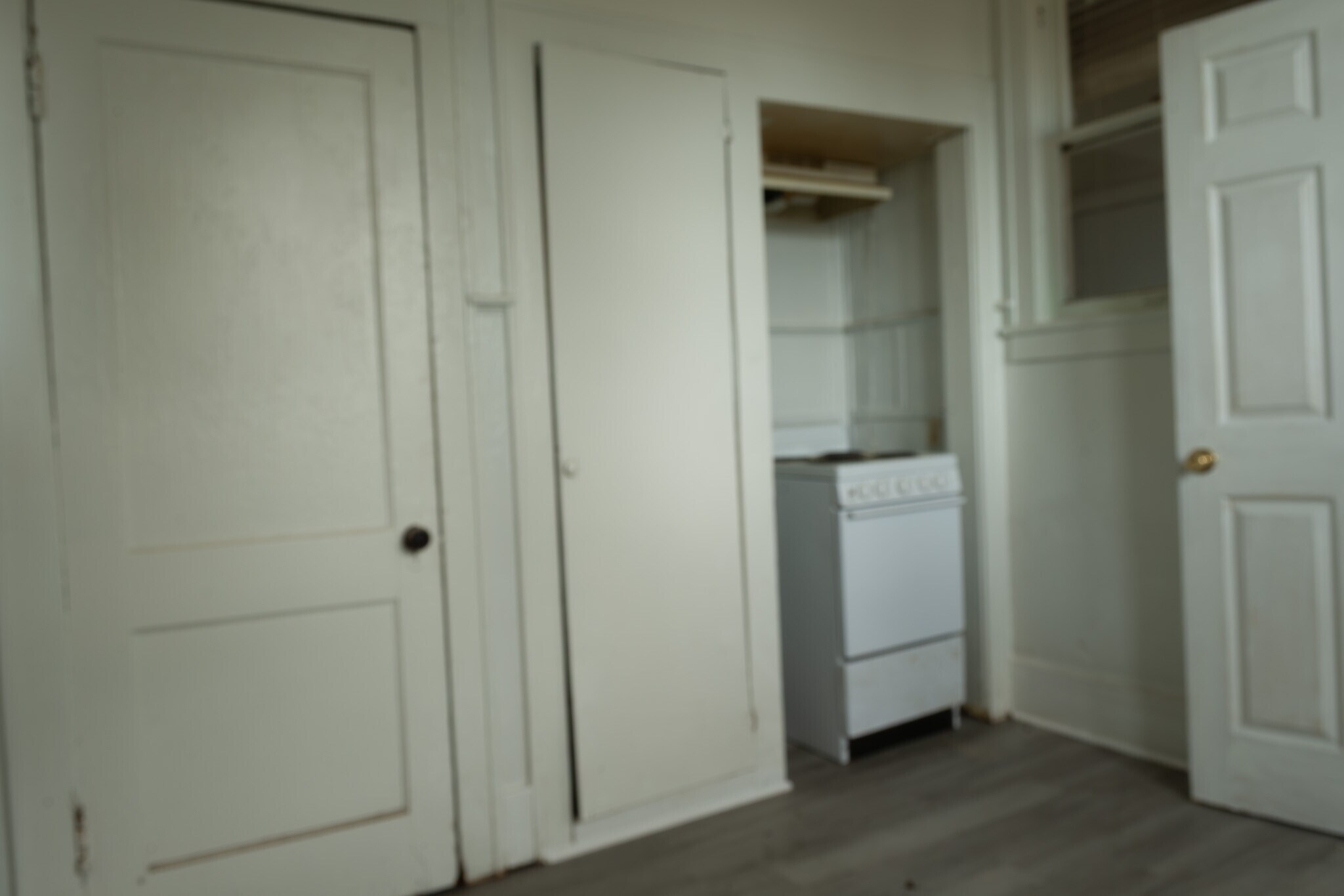 Building Photo - 621 Merrick St