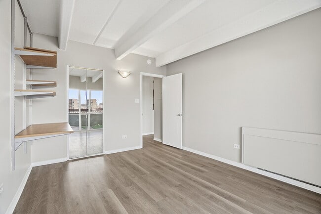 Building Photo - $1,545.94 - 1 Bed, 1 Bath Condo in the Heart of Denver!