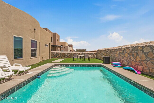 Building Photo - 13066 Grantham Ln