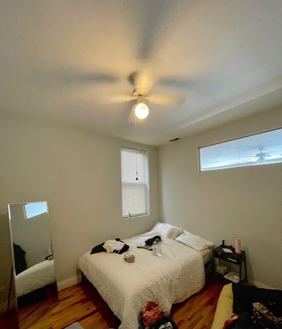 Building Photo - 1459 N Milwaukee Ave