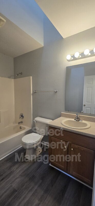 Building Photo - 5408 Evard Rd