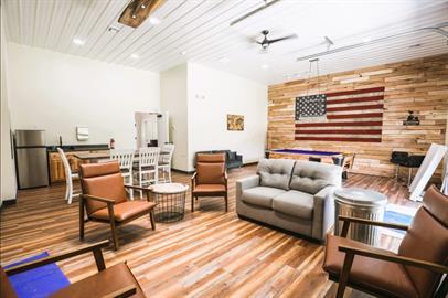 Building Photo - 2101 Orchard Rd