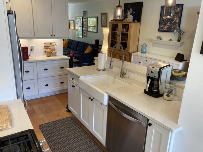 Kitchen alt view. - 526 24th St NE