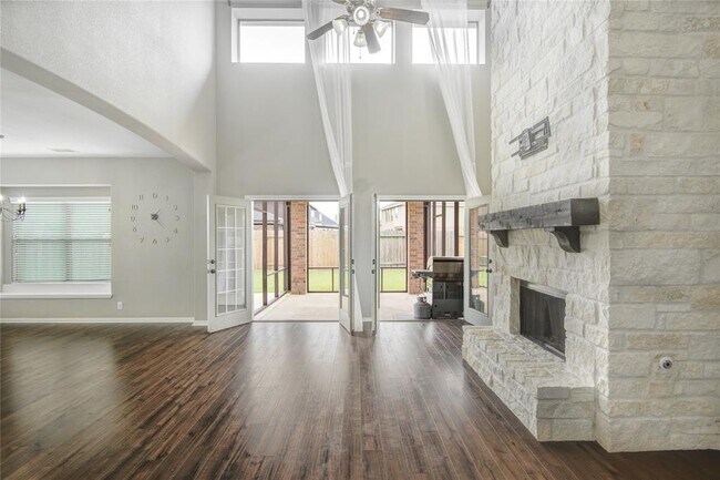 Primary Photo - 7238 Thelfor Ct