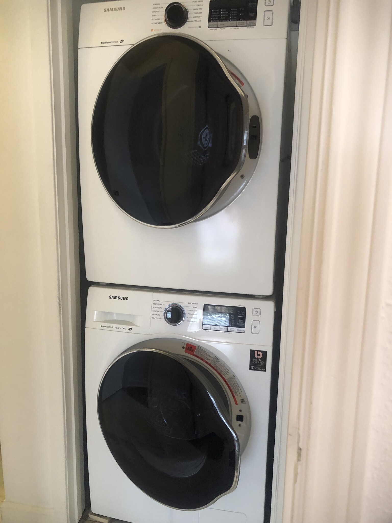 Washer/Dryer - 3300 Pebblebrook Dr