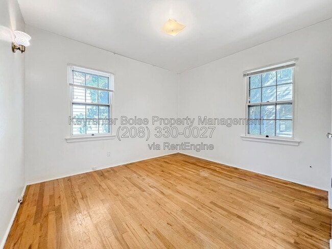 Building Photo - 1203 N 8th St
