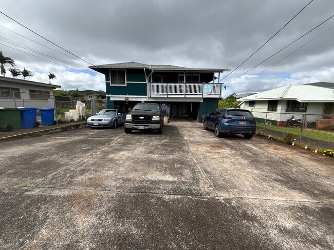 Building Photo - OAHU9366 - Keep all tenants MTM - Owner ma...