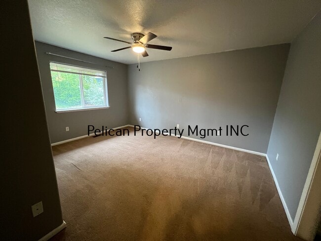 Building Photo - 2733 Montelius St