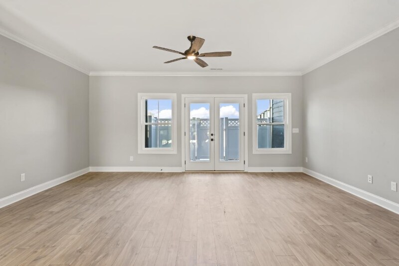 Building Photo - 1365 Queenie Johns Dr