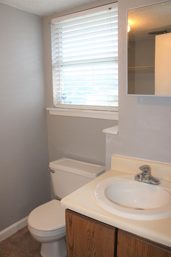 Building Photo - 791 Assisi Ln