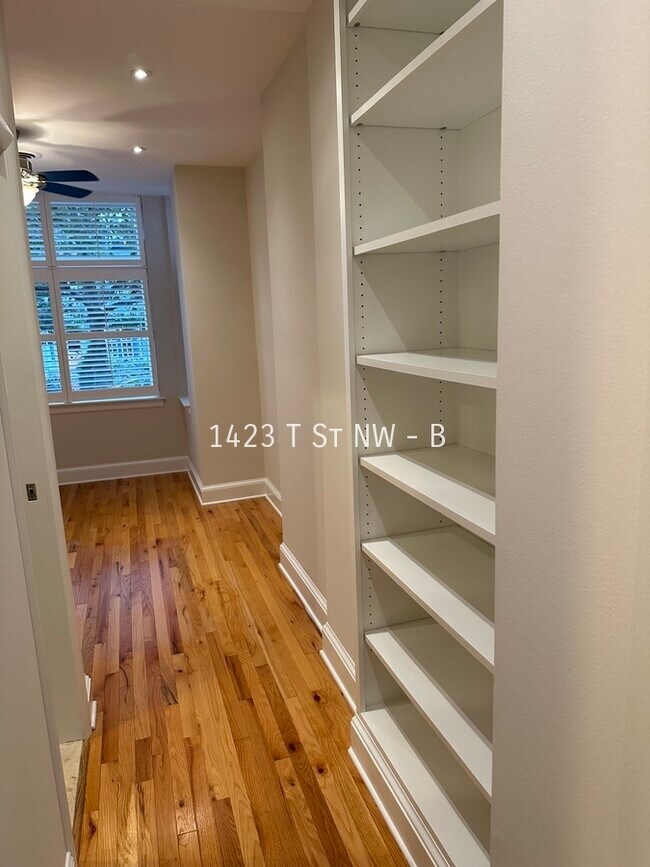 Building Photo - 1423 T St NW