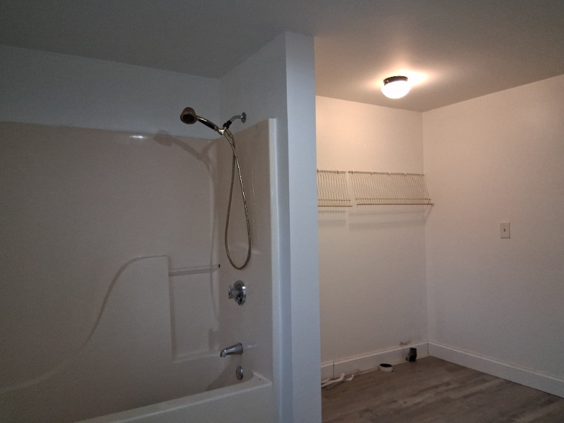 Building Photo - 17 Dickey Ln