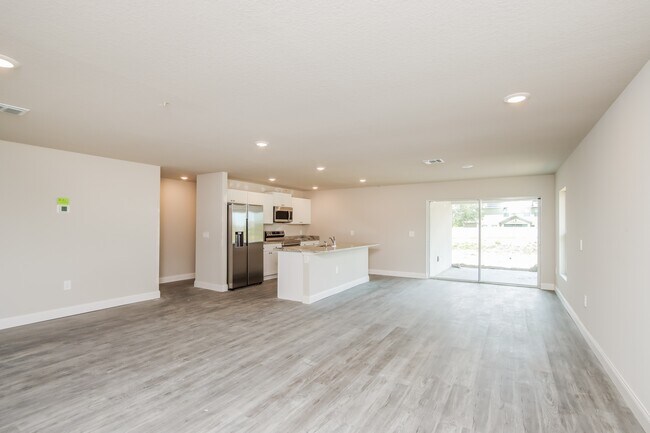 Building Photo - 332 Garbelmann St