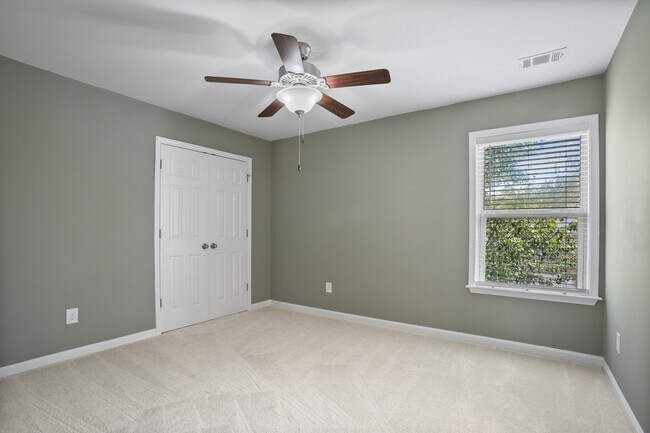 Building Photo - 3411 Adler Trl