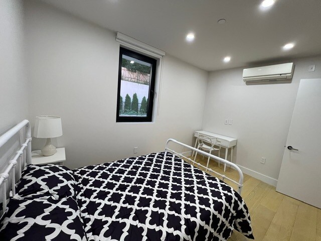 Building Photo - 244 Water St