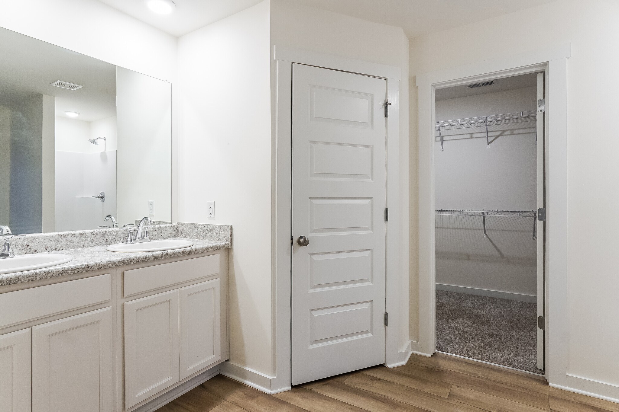 Building Photo - 5562 Bridle Way