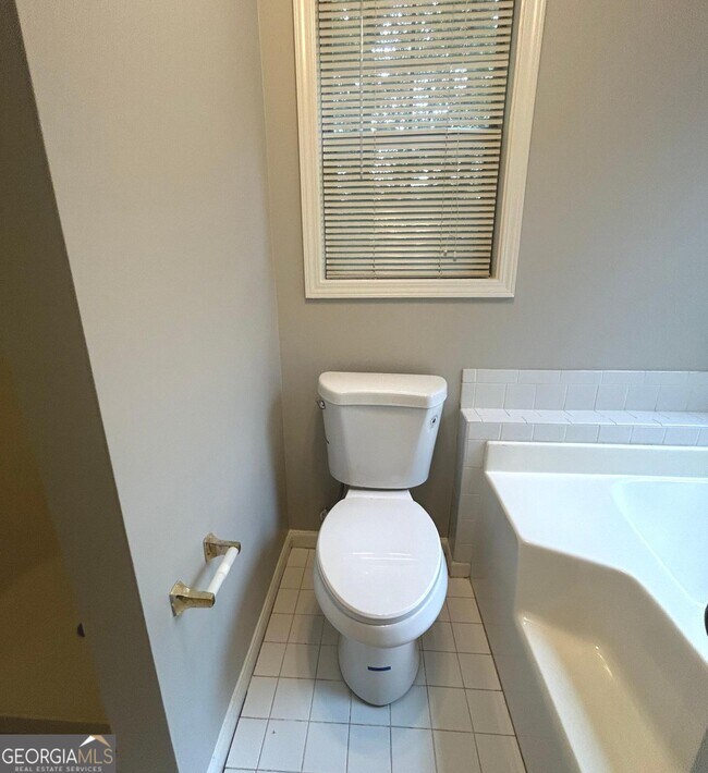 Building Photo - 160 Wisteria Blvd