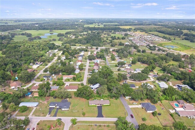 Building Photo - 12215 Leanne Dr