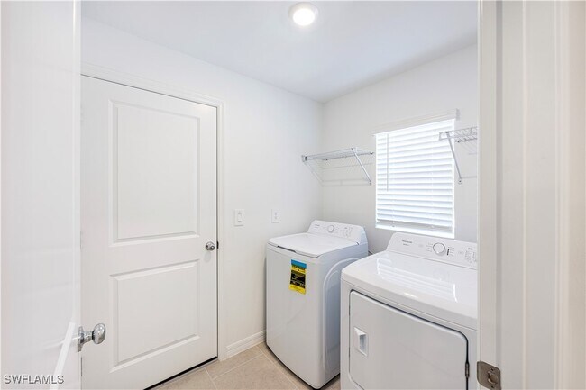 Building Photo - 4023 San Felice Ln