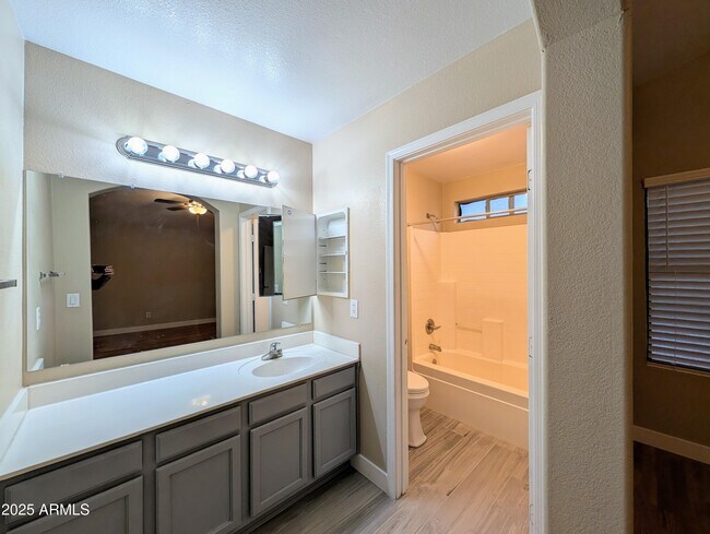 Building Photo - 7059 W Gardenia Ave