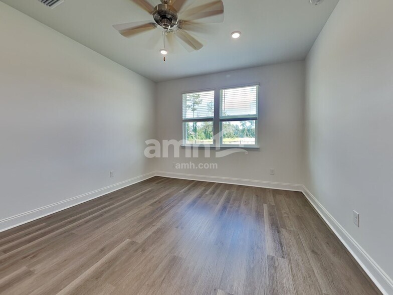 Building Photo - 128 Bee Tree Blvd