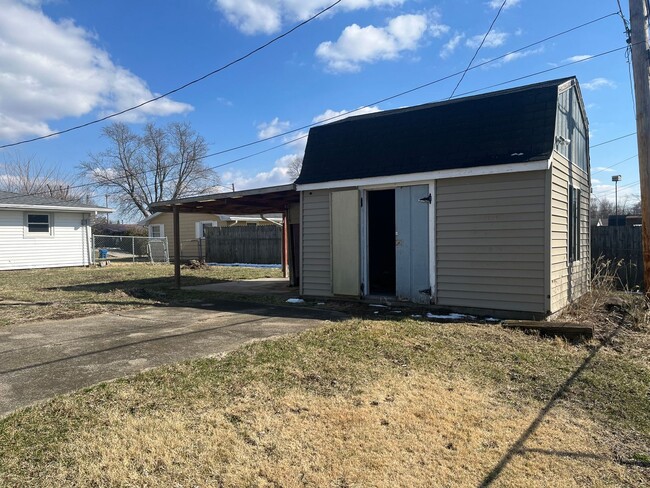 Building Photo - Spacious Ranch Home in Silvis