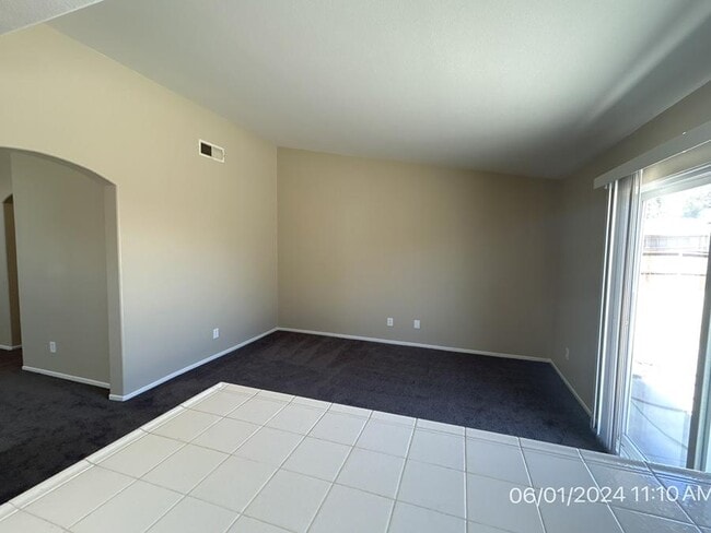 Building Photo - 11722 Lupin Rd
