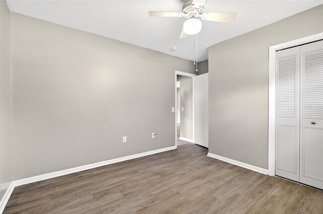 Building Photo - 3423 SW 27th St