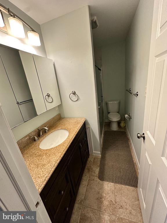 Building Photo - 10006 Green Forest Dr