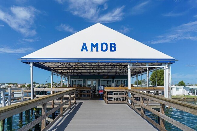 Building Photo - 4216 Plumosa Terrace