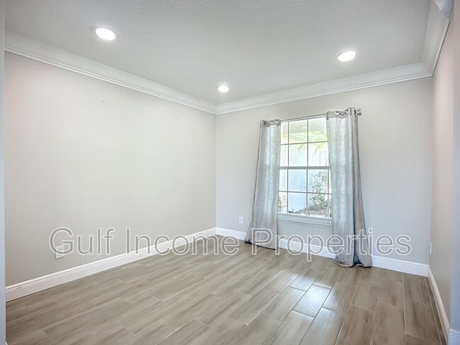 Building Photo - 4218 Berkeley Dr