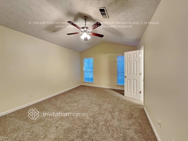 Building Photo - 236 Ashland Dr