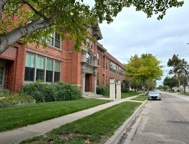 Building Photo - 1223 N 9th St