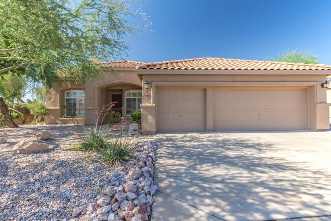 Primary Photo - 5543 E Blanche Dr