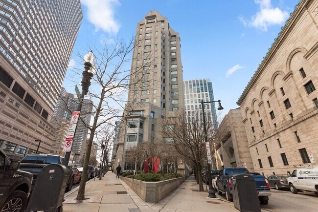 Primary Photo - 1 Huntington Ave