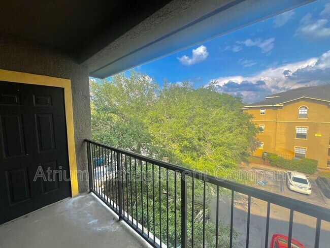 Building Photo - 102 Vista Verdi Cir