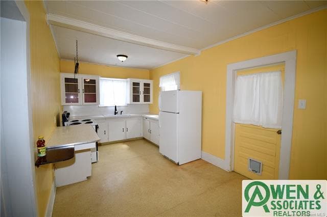 Building Photo - 2607 Elm St
