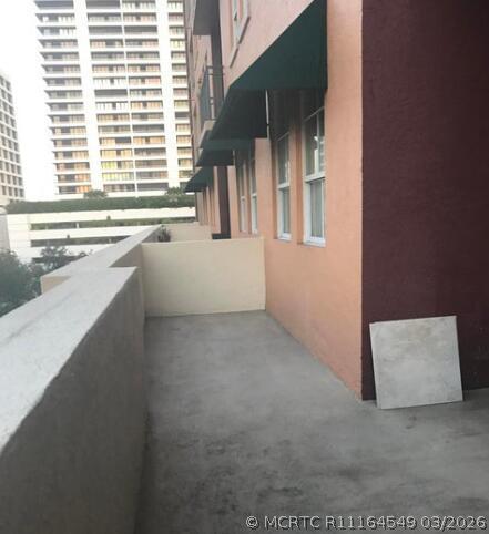 Building Photo - 600 S Dixie Hwy