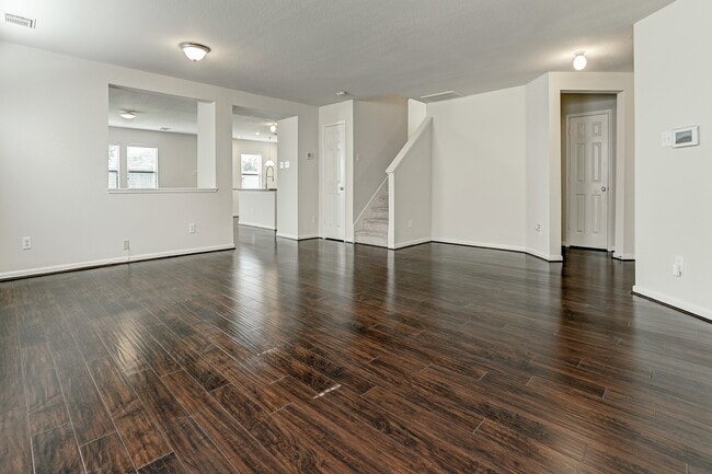 Building Photo - 2718 Skyview Chase Ln