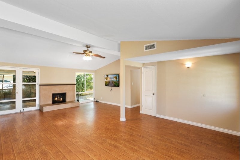 Building Photo - 526 N Emerald Dr