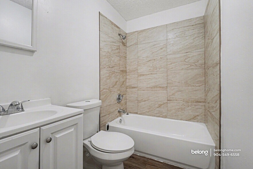 Building Photo - 1995 W 4th St