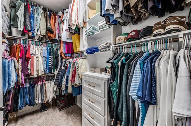 Building Photo - 1016 Lake Sierra Wy