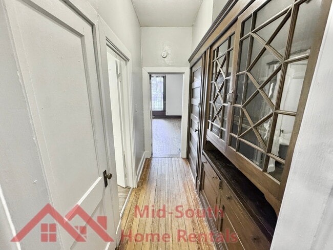 Building Photo - 1277 Carr Ave