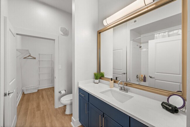 Building Photo - 2901 Indiana St