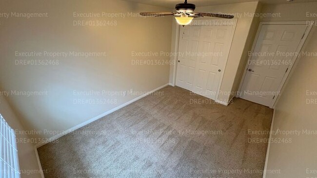 Building Photo - Spacious 4 bedroom 2 bathroom home located in the Ashton Falls community *Move In Special*