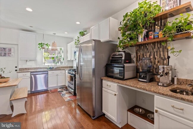 Building Photo - 431 S Robinson St