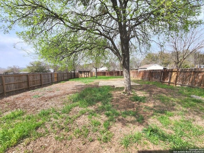 Building Photo - 12103 Creek Spur