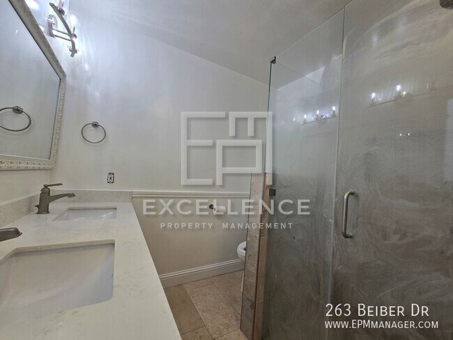 Building Photo - 263 Beiber Dr-