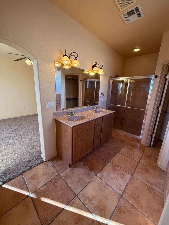 Building Photo - 4804 Camino Dos Vidas