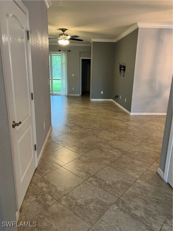 Building Photo - 4163 Bluegrass Dr